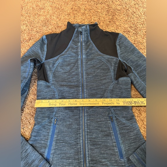 Lululemon Forme Full Zip Jacket Athletic Size 6 - Picture 3 of 6